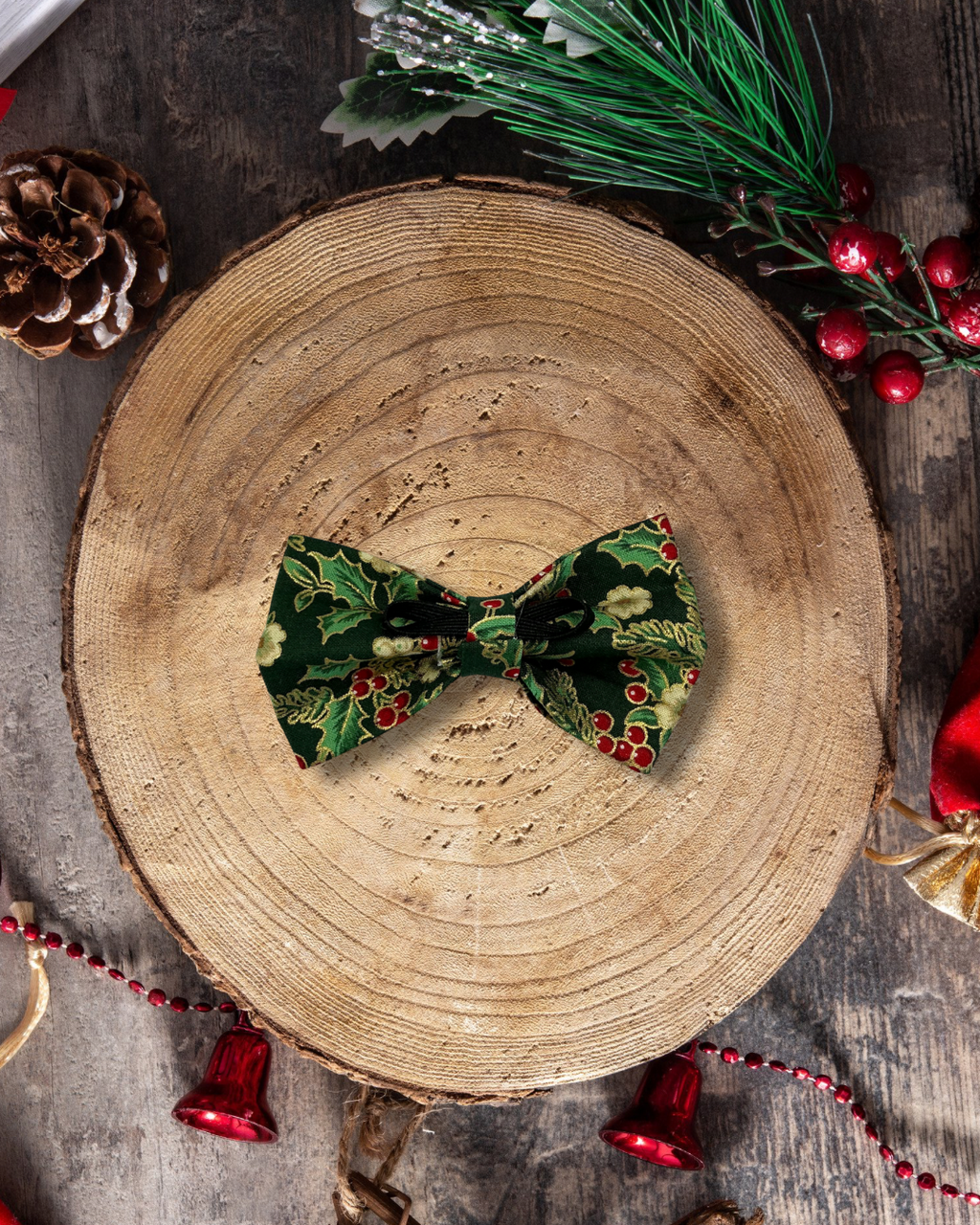 Oh, Holly Days Bow Tie