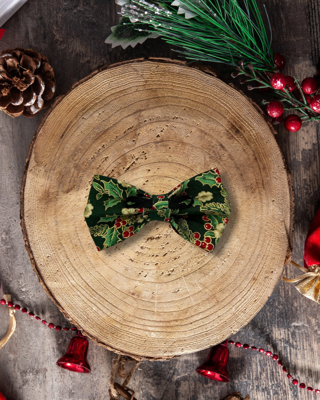 Oh, Holly Days Bow Tie