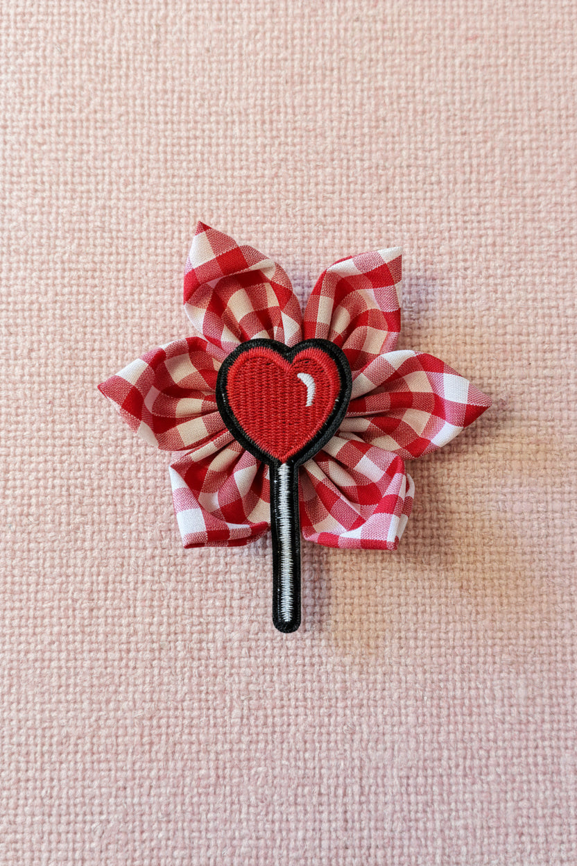 Valentines Love Pop - Collar Flower