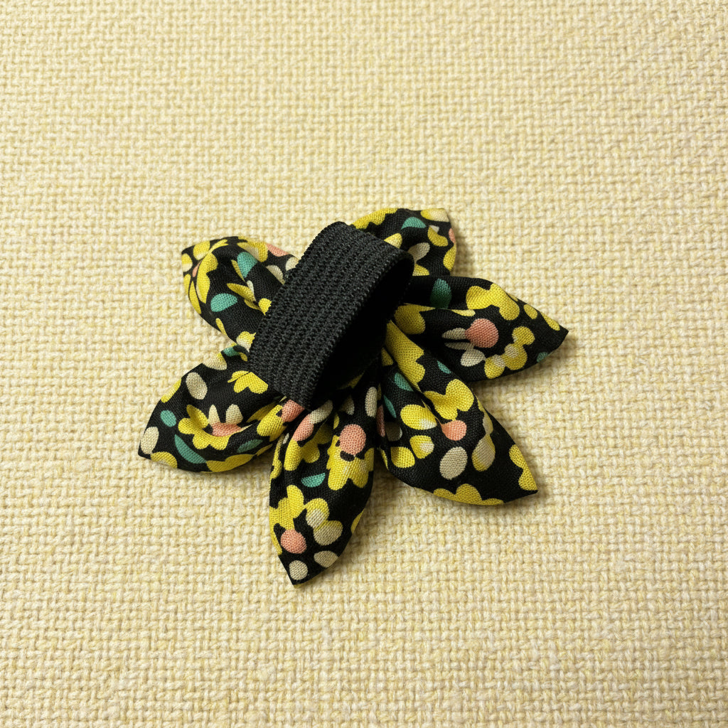 Floral Collar Flower – Yellow Sunflower Print