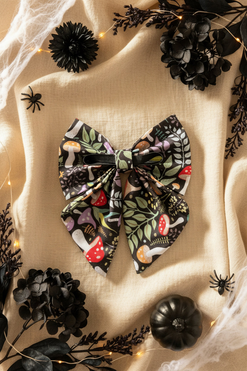 Midnight + Mischief - Fungi After Dark Rambler Bow