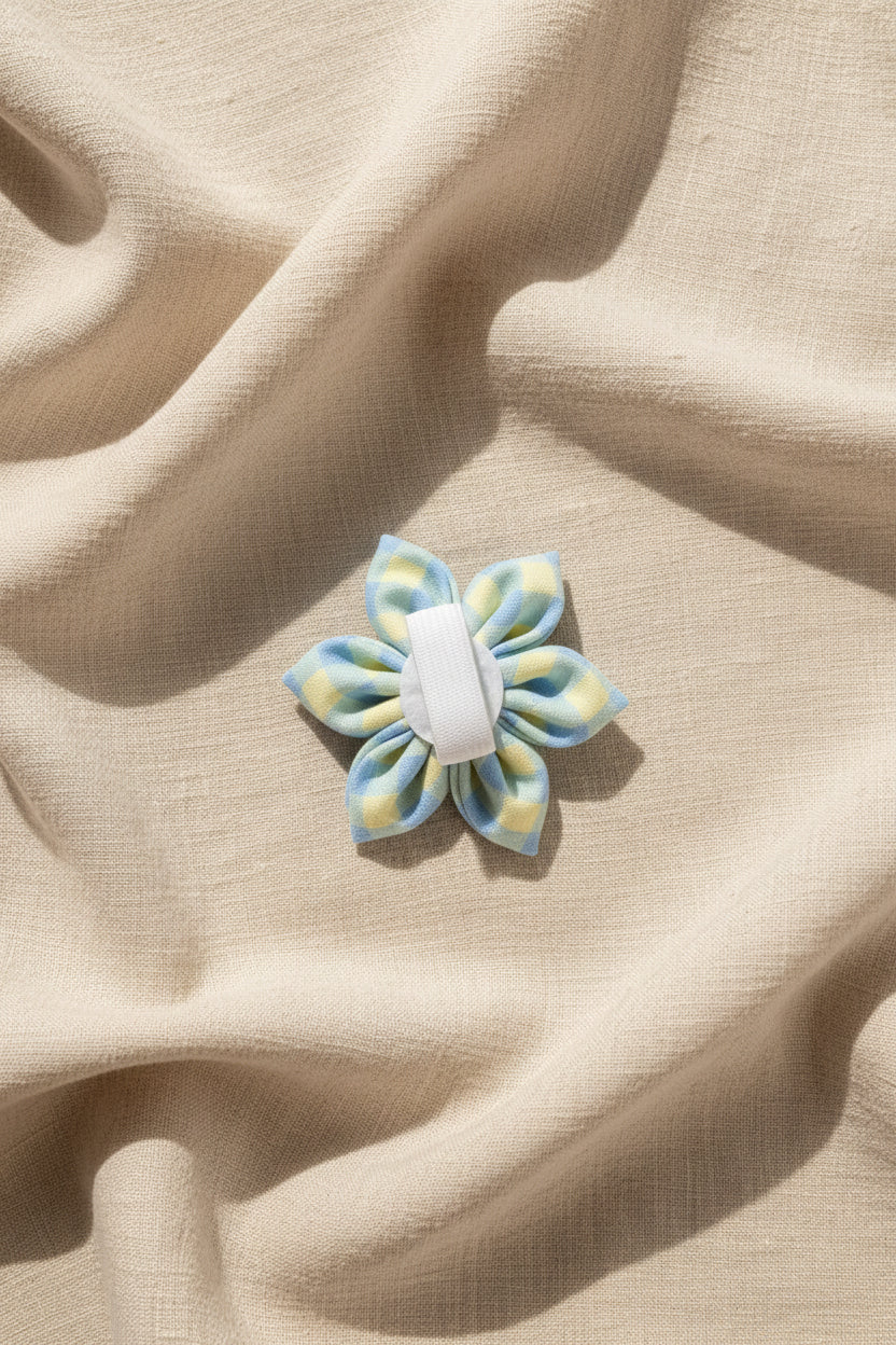 Picnic Pals - Peach Gingham Collar Flower