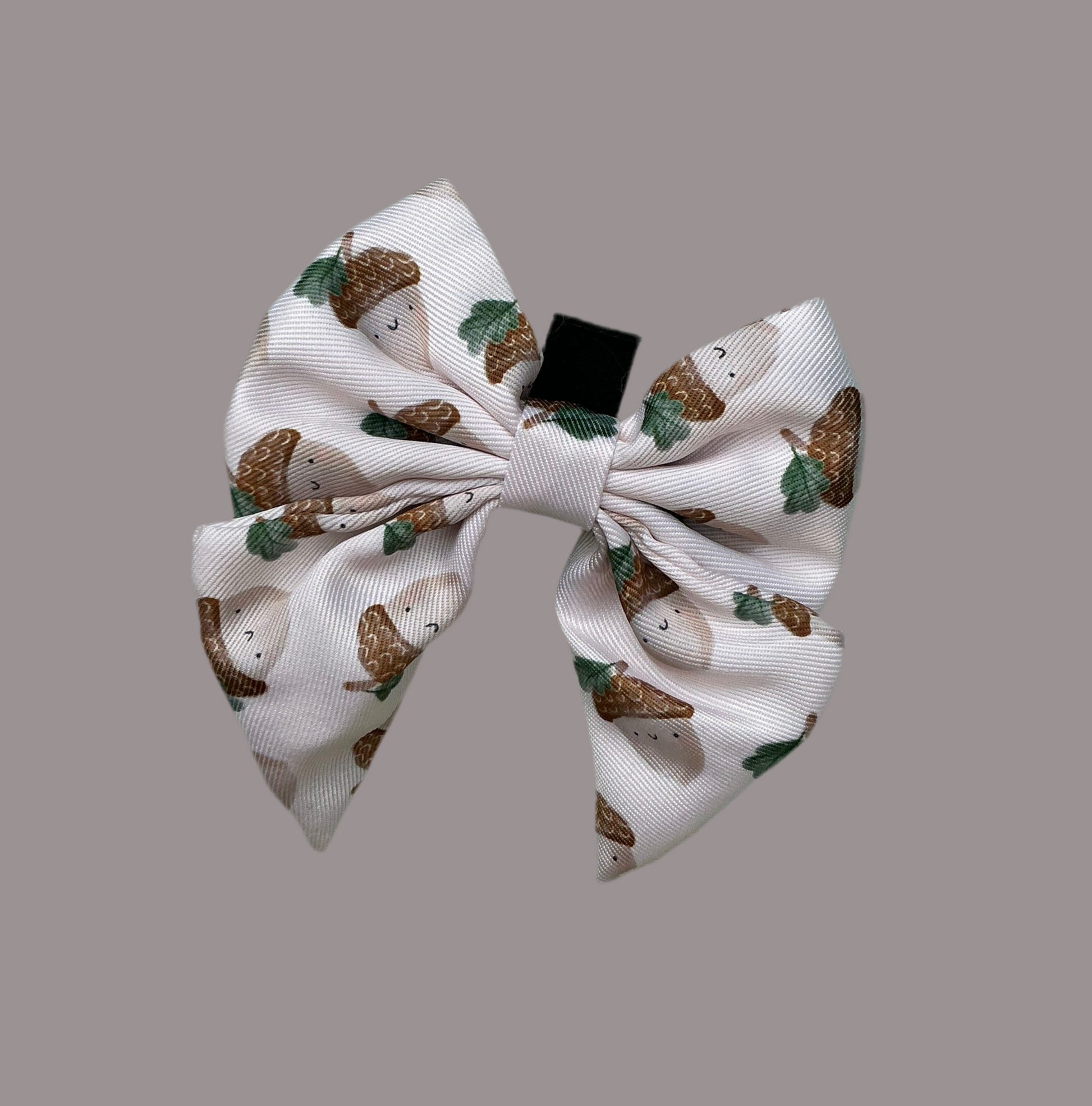 Nutty, by Nature – Acorn Sailor Bow