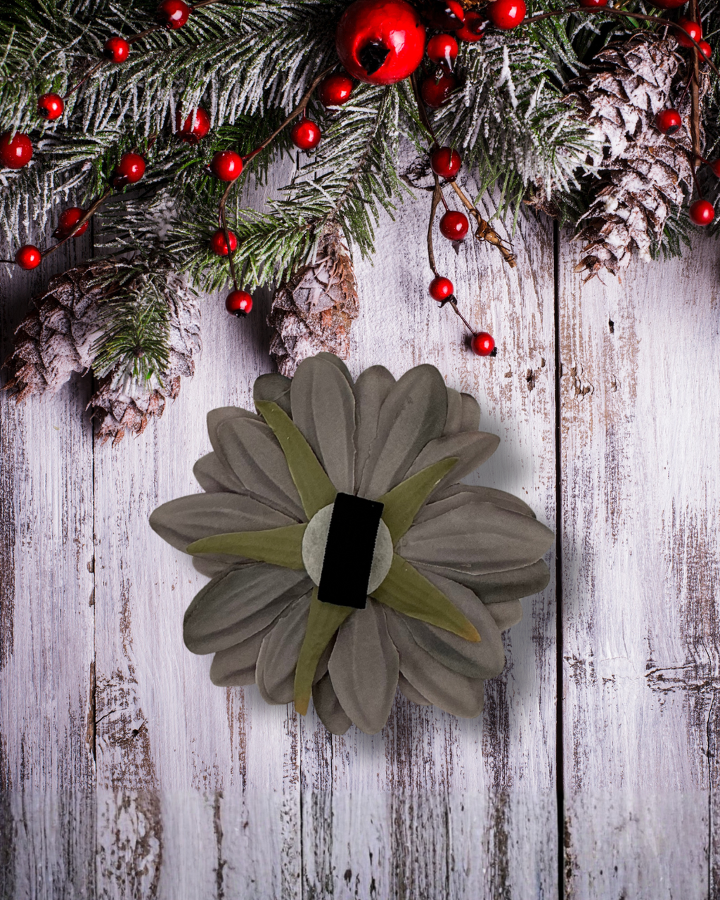 Winter Paws Collar Flower