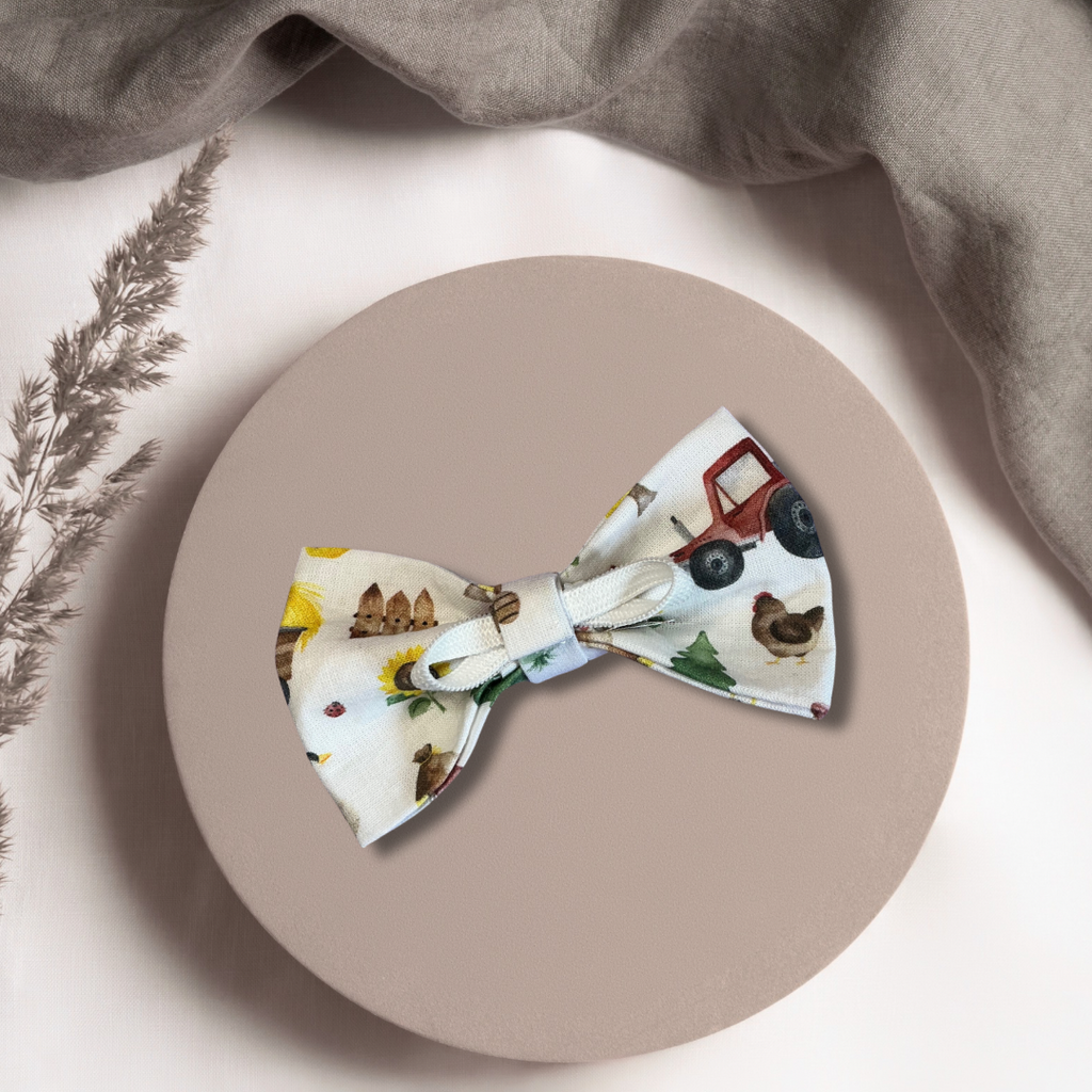 Down on The Farm Bow Tie