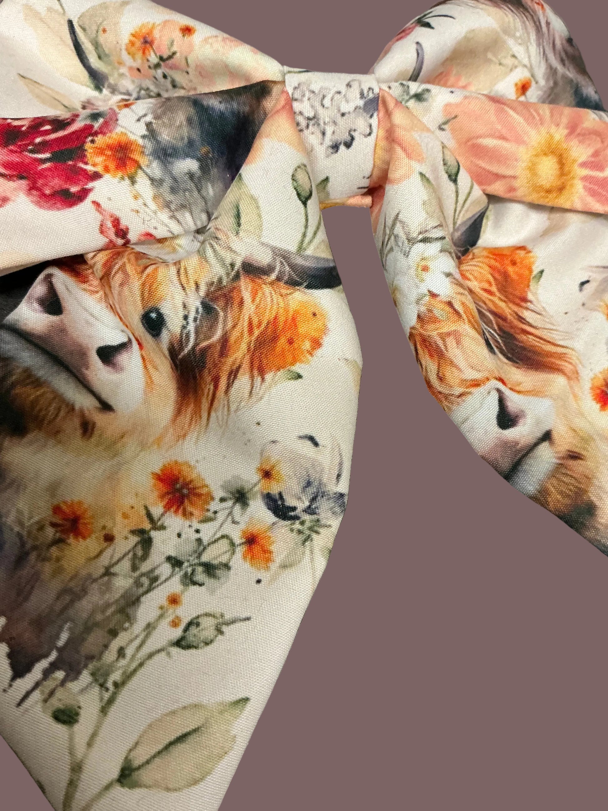 Fur-tastic Florals Highland Cow Sailor Bow