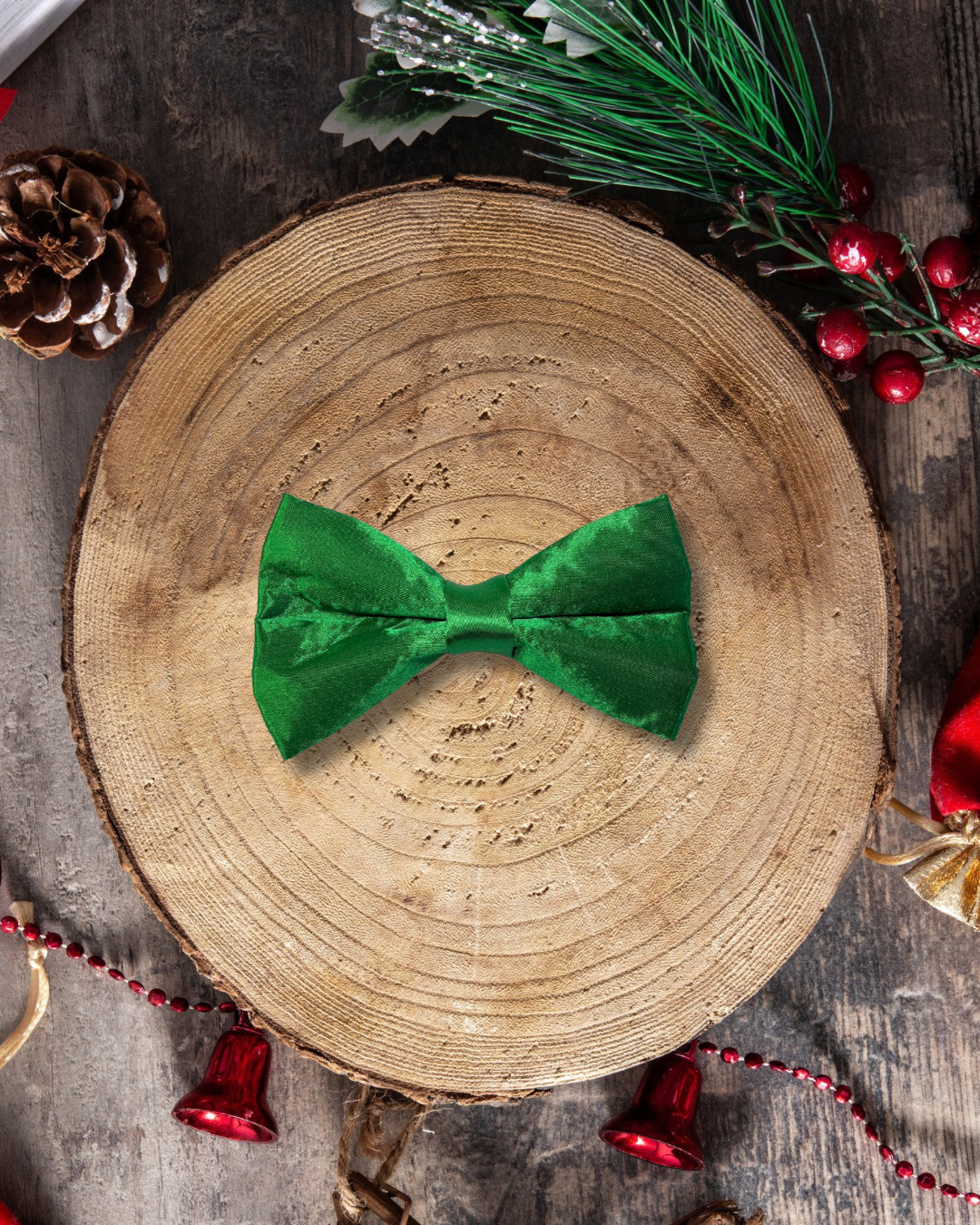 Yuletide Luxe Bow Tie