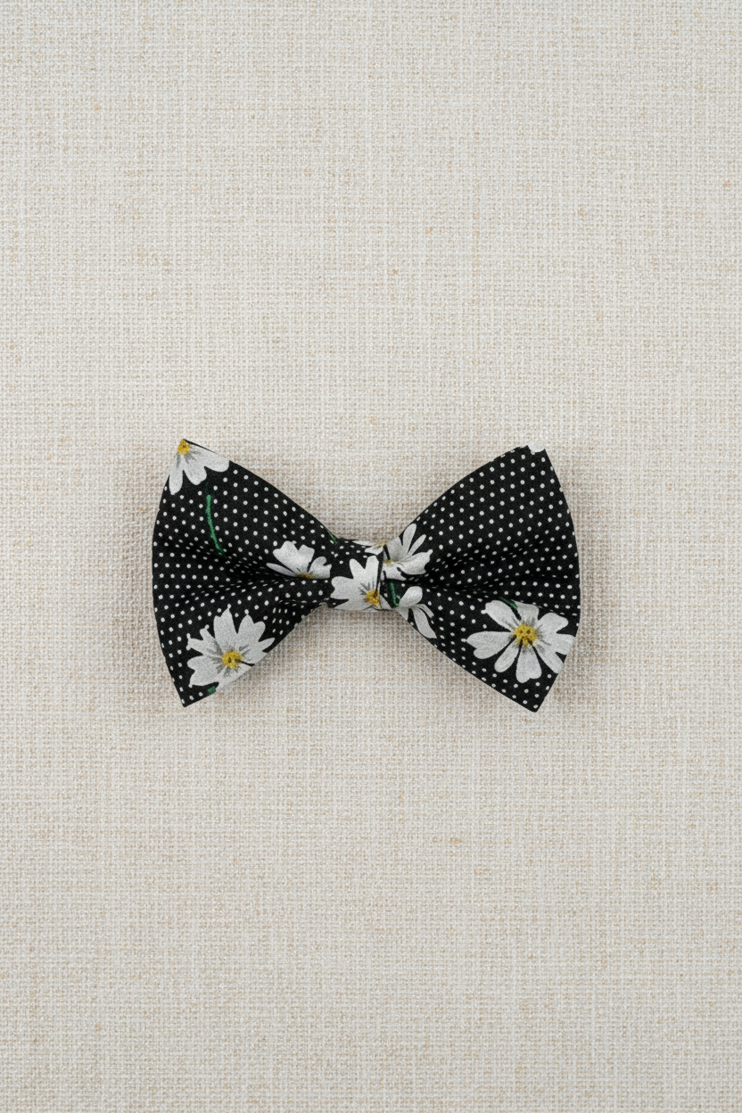 Dashing Daisy Bow Tie