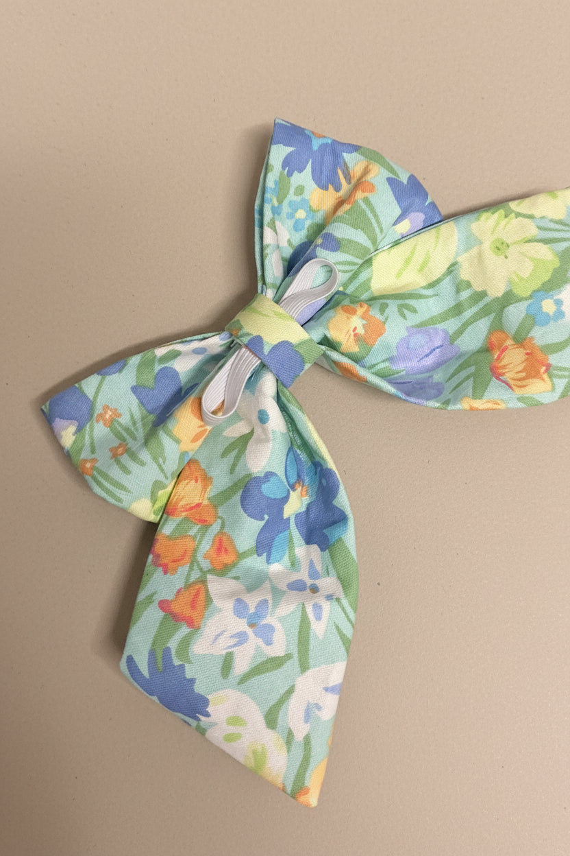 Wildflower Meadow Sailor Bow