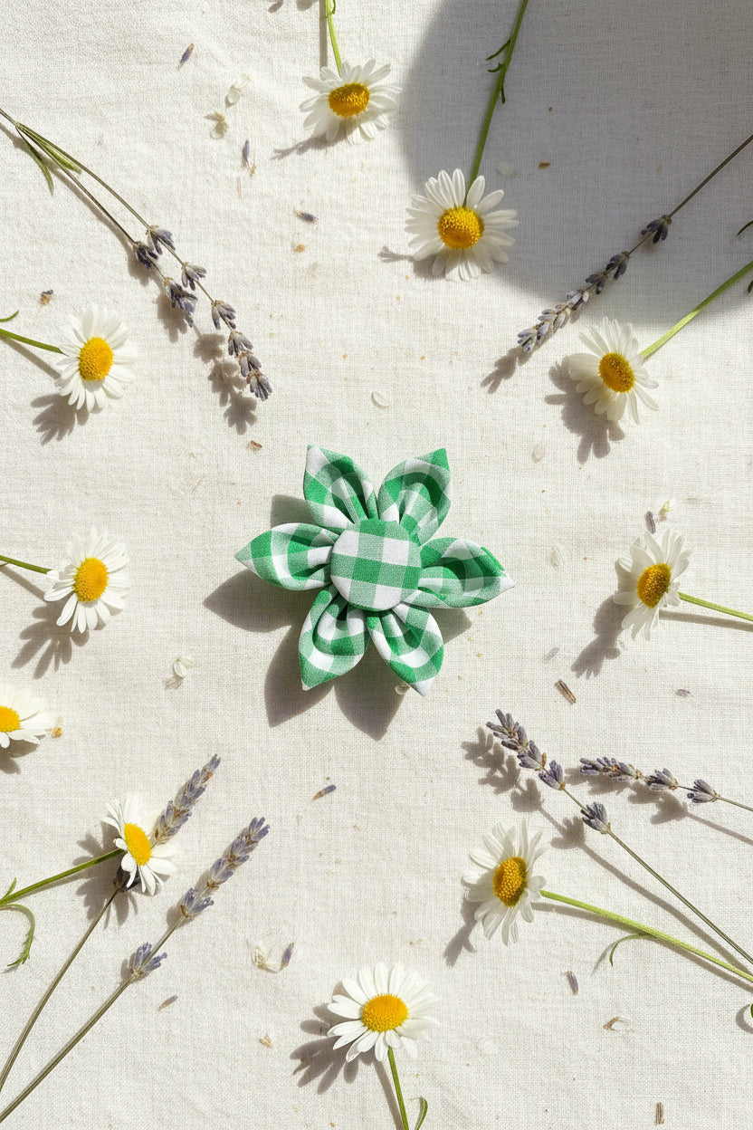 Picnic Pals Collar Flowers - Green
