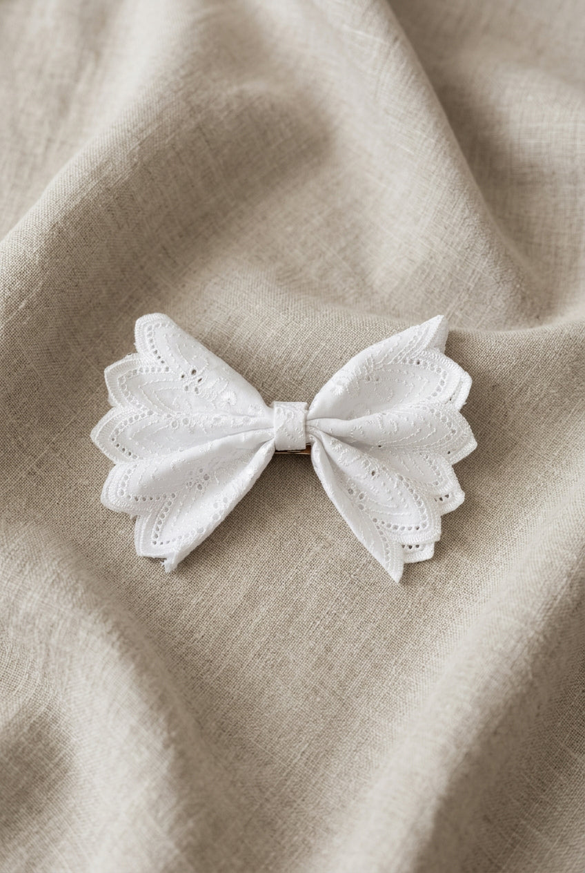 Tinsel & Tartan - The Darling Bow