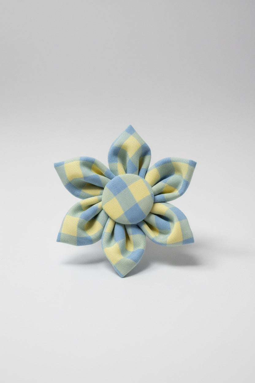 Heritage Hound - Bluebell Gingham Collar Flower