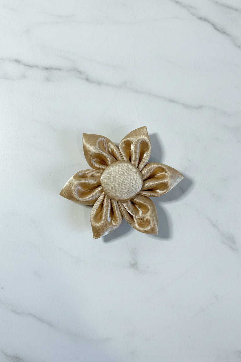 Soft Satin Collar Flowers