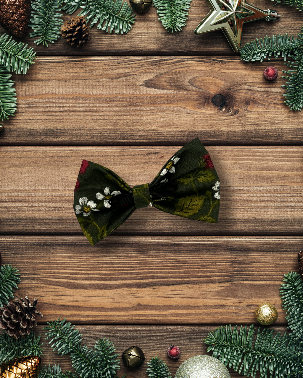 Bark & Berry Bow Tie