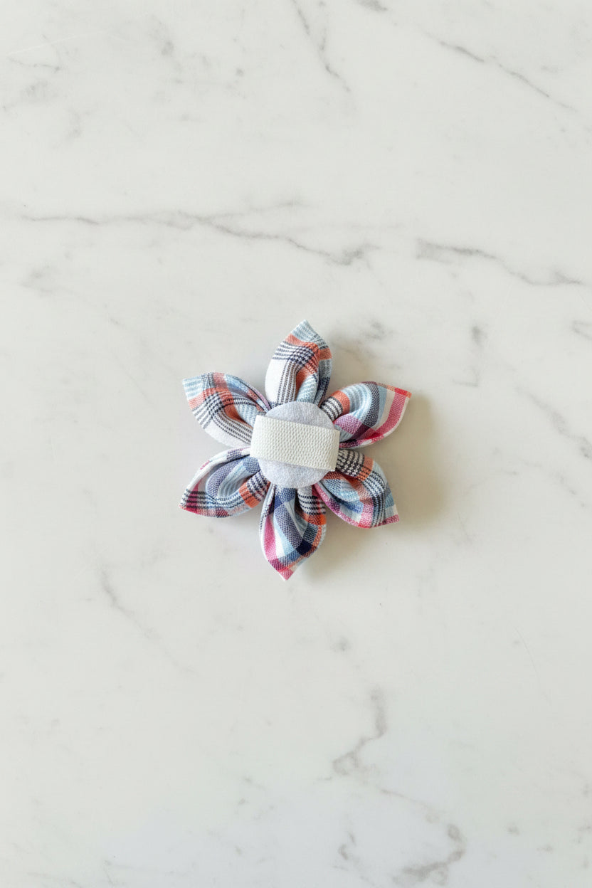 Check This! Collar Flower