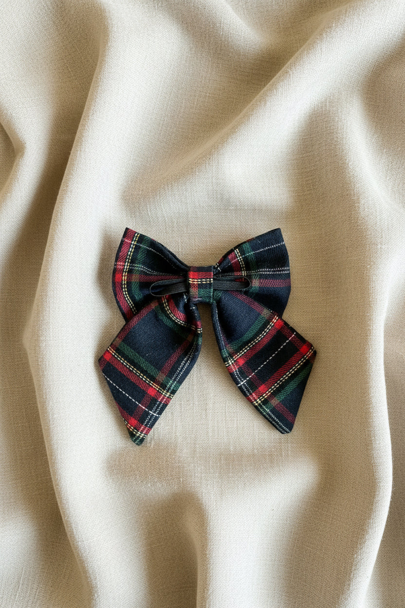 Mistletoe Magic - Christmas Eve Sailor Bow