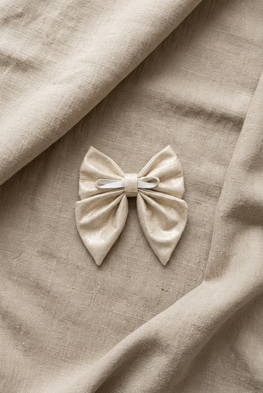 Social Season - Snowflake Rambler Bow