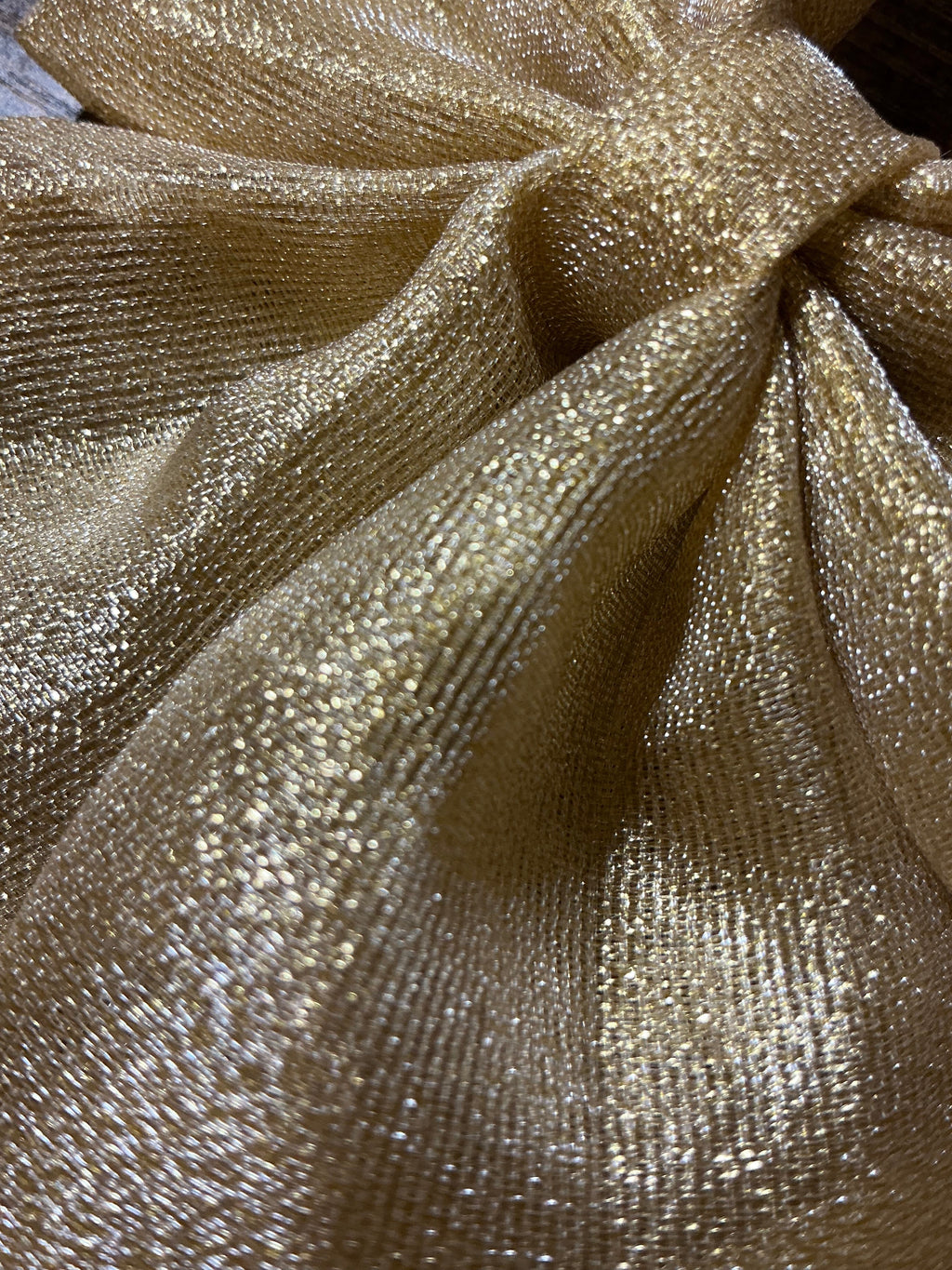 Social Season - Champagne Fizz Satin Rambler Bow