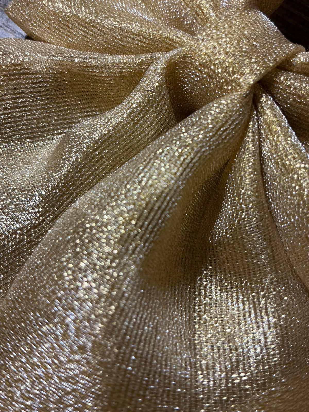 Social Season - Champagne Fizz Satin Rambler Bow