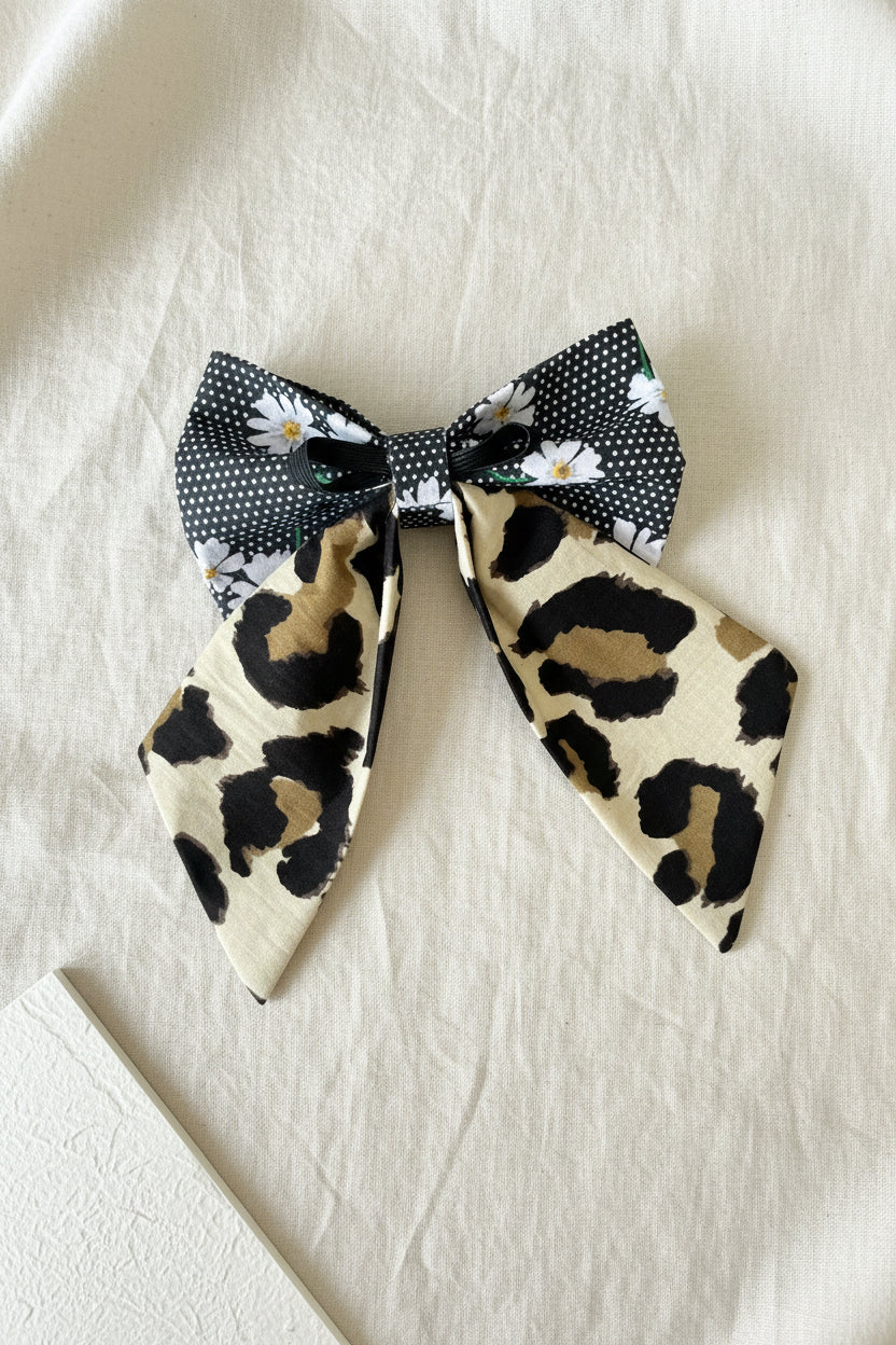 Wild Daisy Sailor Bow