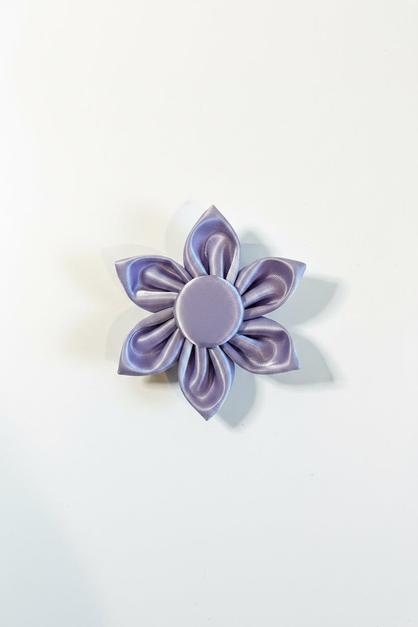 Dusky Satin Collar Flowers
