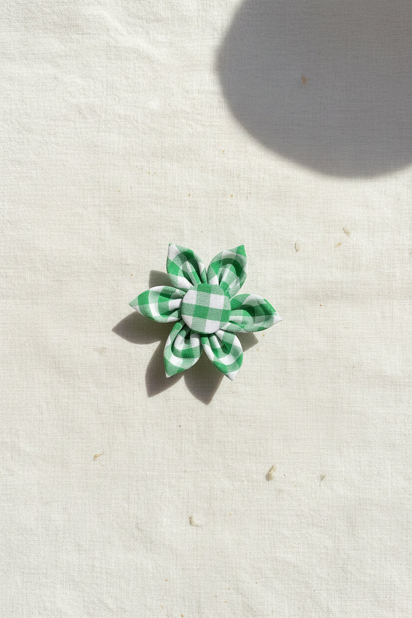 Picnic Pals - Gingham Collar Flower