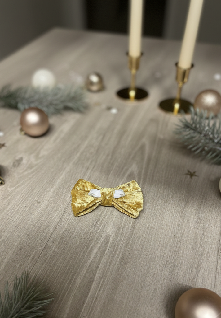 Crushed Velvet Bow Tie – Champagne Gold