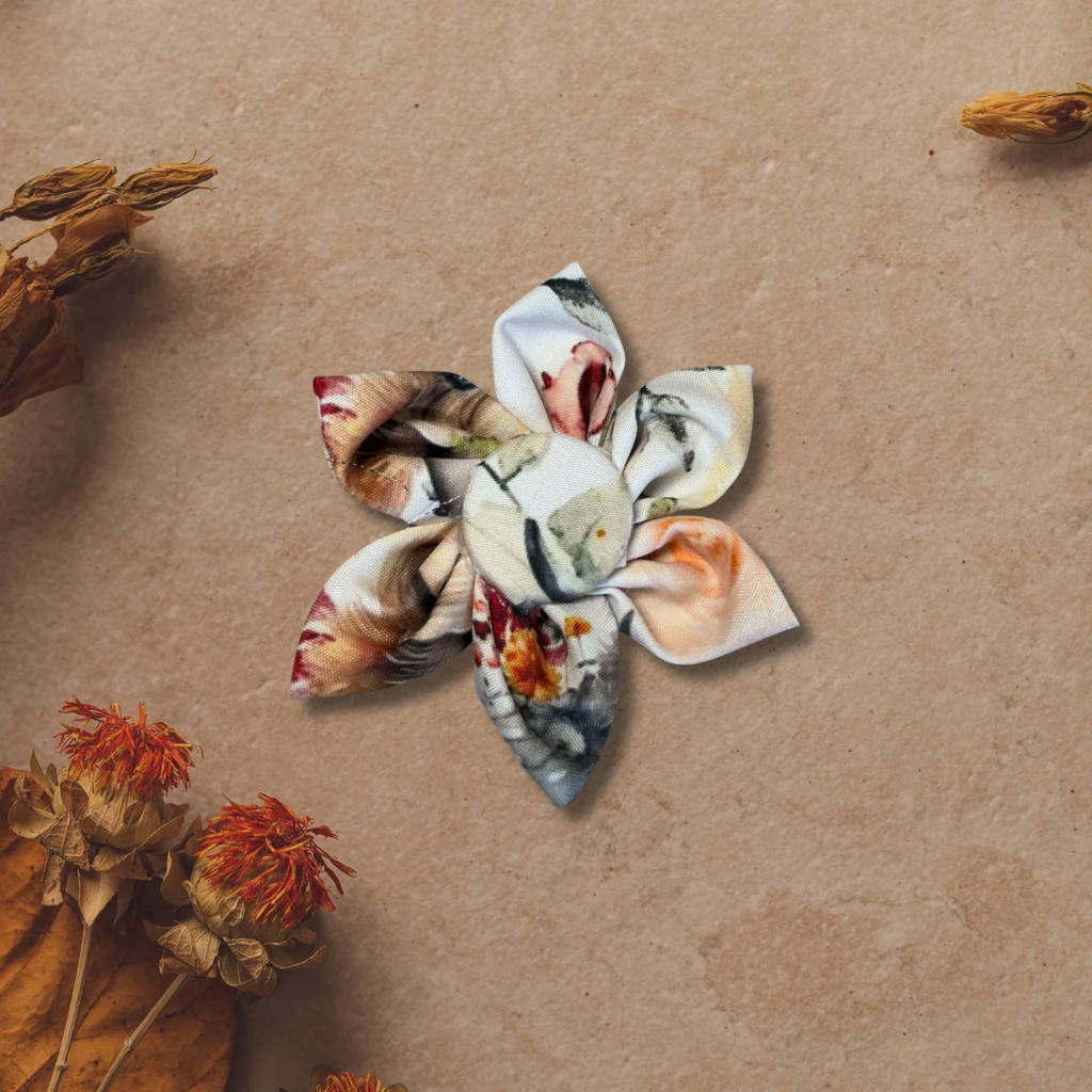 Highland Bloom Collar Flower