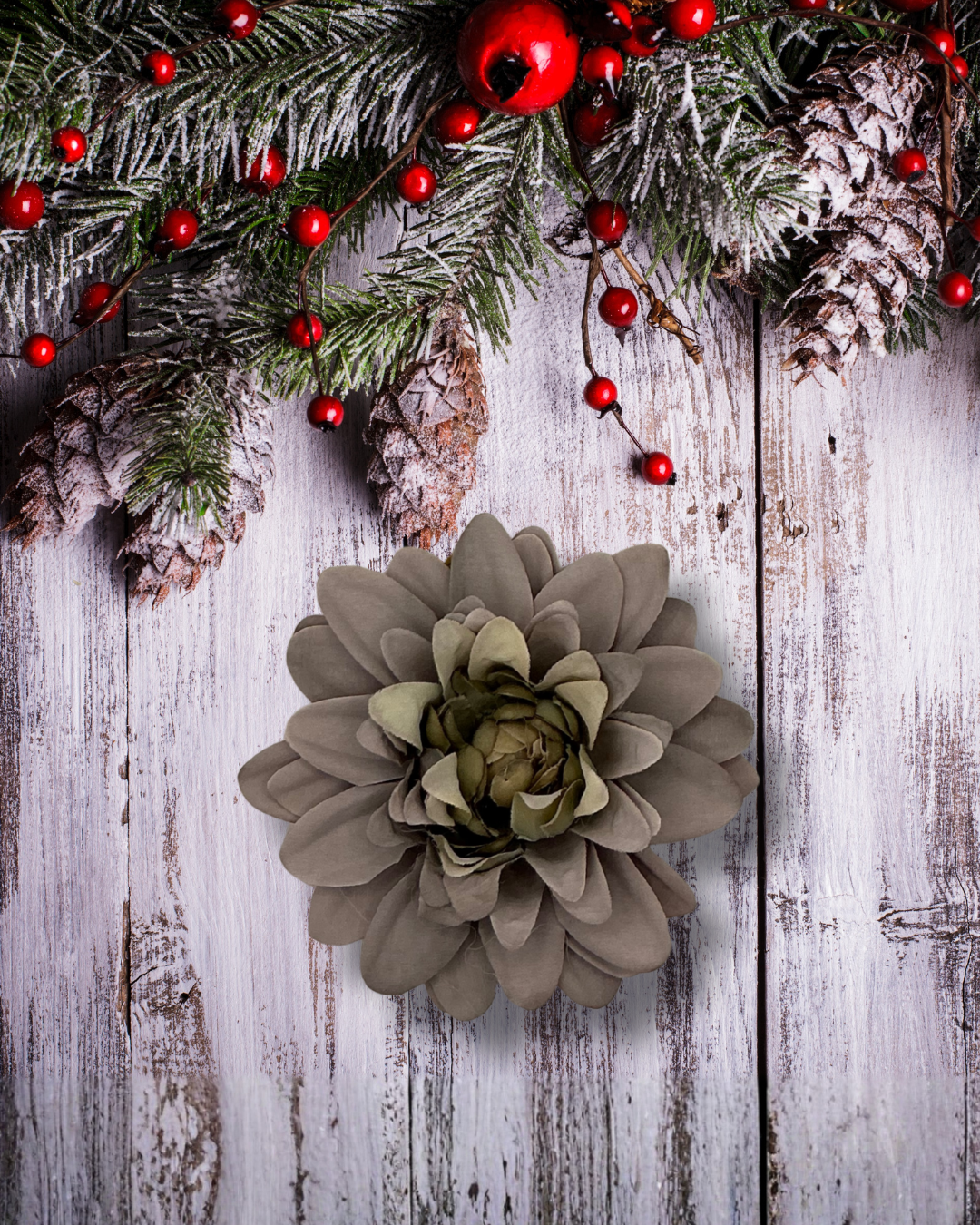 Winter Paws Collar Flower